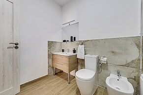 ARI Central Grand Apartments-Luxury Stay