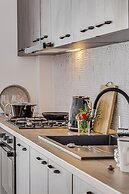 ARI Central Grand Apartments-Luxury Stay