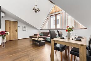 ARI Central Grand Apartments-Luxury Stay