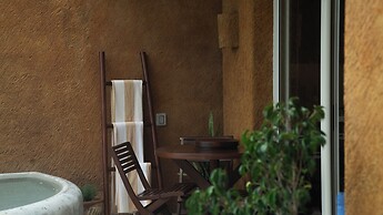 Armadillo Living Villas