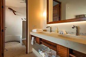 Armadillo Living Villas