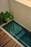 Hotel Compatir