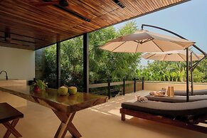 Hotel Compatir