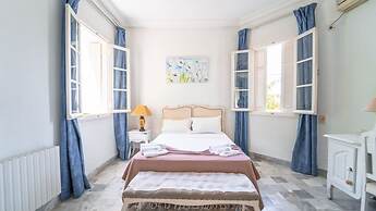 Authentique Villa Tunisoise Avec Piscine Marsa