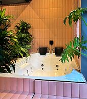 Hotel Lleras Park IV
