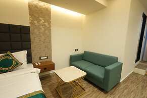 Hotel Heaven Blue