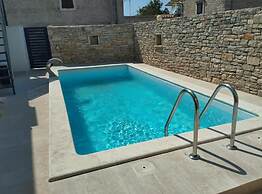 Villa Galant With Pool & Sauna Maružini