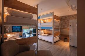 Zostel Phuket (Patong Beach)