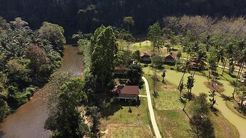 Lost Horizon Resort - Khao Sok