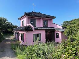 Tensen Inn on the bay