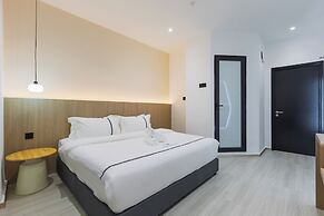 Edenwood Hotel