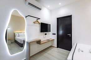 Edenwood Hotel
