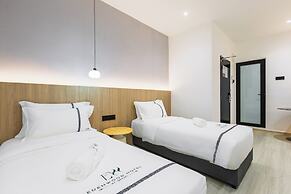 Edenwood Hotel