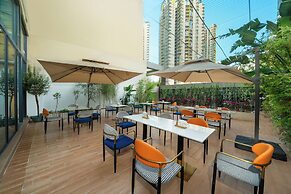 Licheng Platinum Hotel