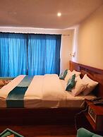 HARD ROCK HUNZA