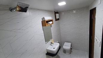 Hotel The Grand Jashi Residency