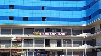 Hotel The Grand Jashi Residency
