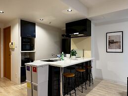 GRACE GARDEN 301