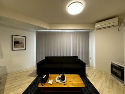 GRACE GARDEN 301