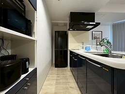 GRACE GARDEN 301