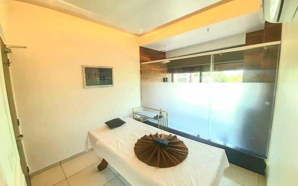 HOTEL PHILIPS