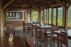 Puri Alam Bali Munduk