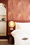 Duke Studio Hotel