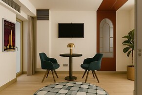 Duke Studio Hotel