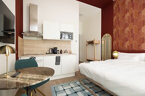 Duke Studio Hotel