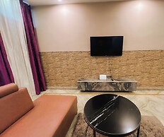Let'stay- Sector 63A Noida