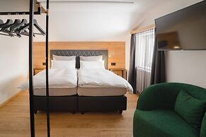 Black Summit Samnaun Boutique Hotel