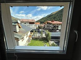 Black Summit Samnaun Boutique Hotel