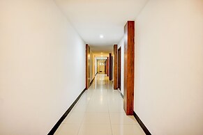 OYO 94772 Gapura Hotel