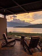 Dali Kongshanyu Fengmian Seaview Hotel