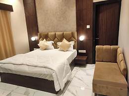 S.K. Plaza Hotel