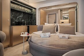Granaria Jacuzzi Premium Suites by Downtown Apartments
