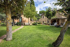 Maria Gabriella Home & Cottage