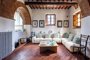 Maria Gabriella Home & Cottage