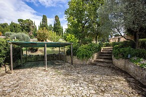 Maria Gabriella Home & Cottage