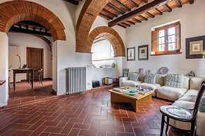 Maria Gabriella Home & Cottage