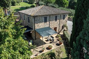 Maria Gabriella Home & Cottage