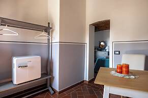 Maria Gabriella Home & Cottage