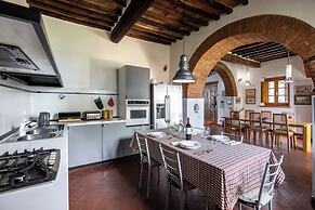 Maria Gabriella Home & Cottage