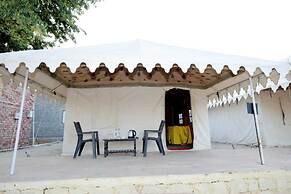 Royal Gadhvi Desert Camp