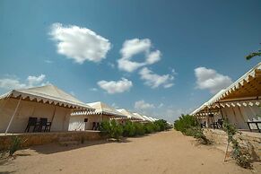 Royal Gadhvi Desert Camp