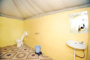 Royal Gadhvi Desert Camp