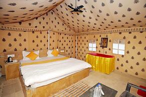 Royal Gadhvi Desert Camp