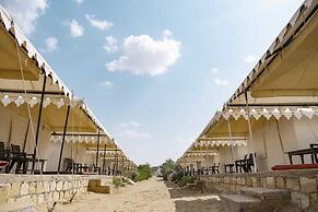 Royal Gadhvi Desert Camp