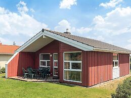 4 Star Holiday Home in Friedrichkoog