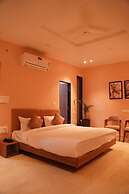 Hotel Aashiyana